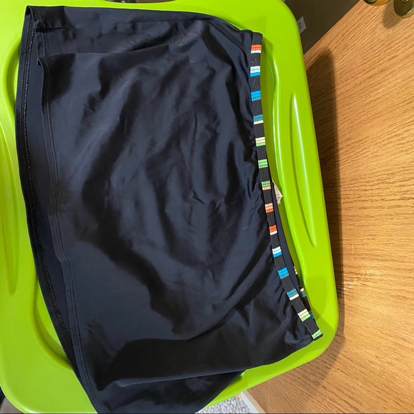 Women’s size 16 2 piece baiting suit - Picture 3 of 9